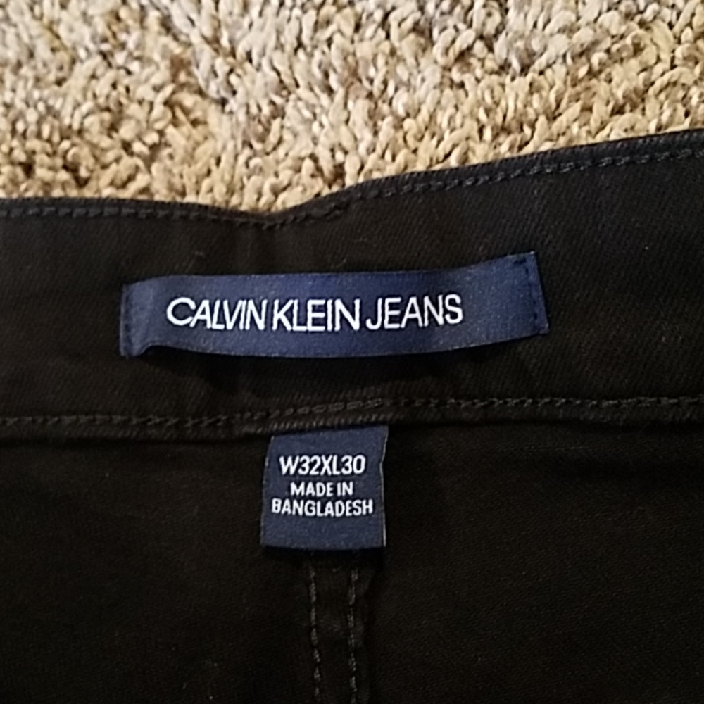 Calvin Klein Slim Fit Jeans - Picture 4 of 8